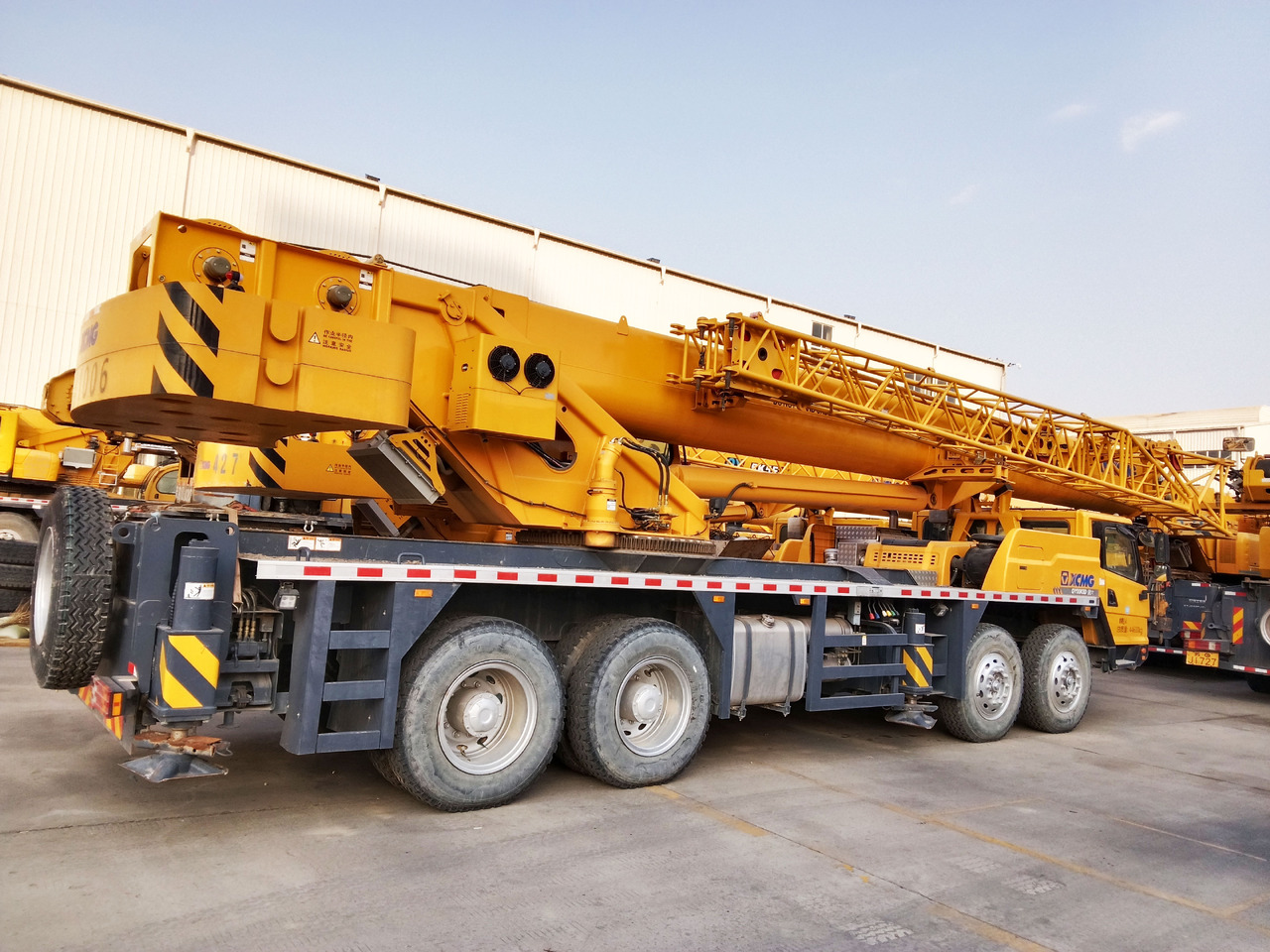 XCMG Official Second Hand 55Ton Telescopic Truck Crane QY55K5D Used Mobile Crane For Sale - Autožeriav: obrázok 4 XCMG Official Second Hand 55Ton Telescopic Truck Crane QY55K5D Used Mobile Crane For Sale - Autožeriav: obrázok 4