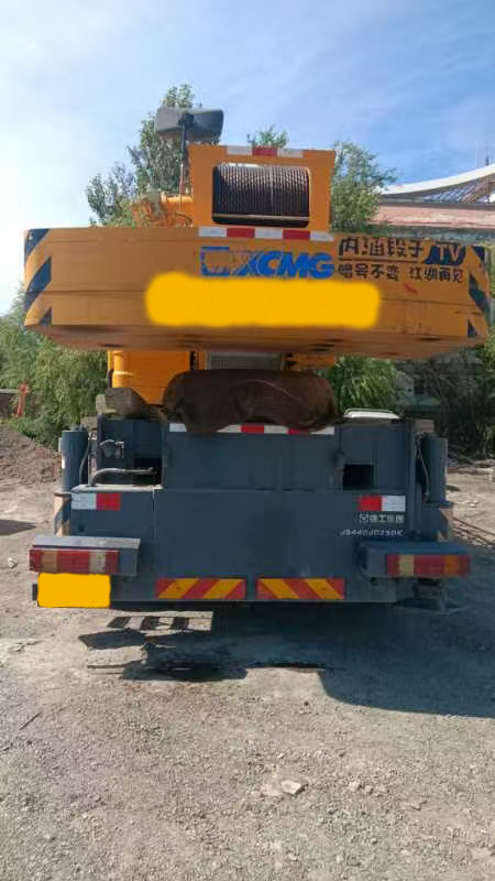 XCMG Official Used 50 Ton Truck Crane QY50K5C Mobile Crane For Sale - Autožeriav: obrázok 4 XCMG Official Used 50 Ton Truck Crane QY50K5C Mobile Crane For Sale - Autožeriav: obrázok 4
