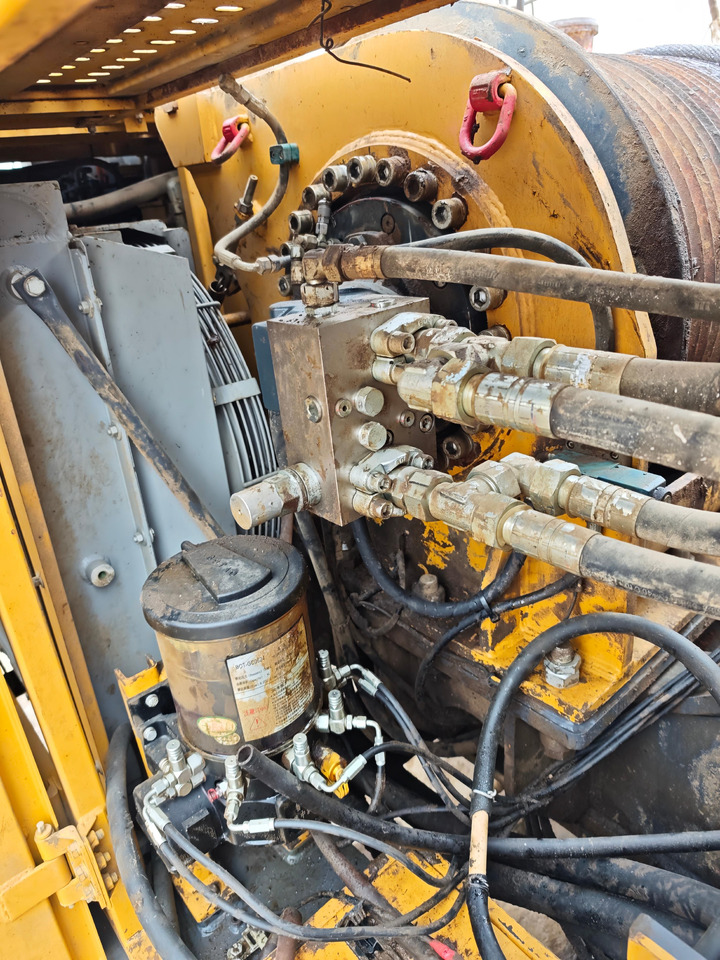 Vrtné príslušenstvo XCMG Official  XR240E Rotary Drilling Rig Machine Used Diesel Hydraulic Drilling Rig Price: obrázok 9