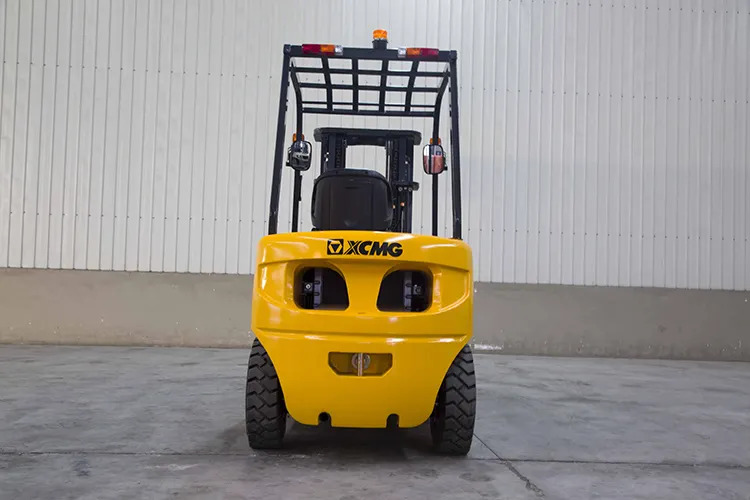 XCMG XCB30 3 ton hydraulic Fork Lift Truck Forklift With Attachments - Terénny vozík: obrázok 5 XCMG XCB30 3 ton hydraulic Fork Lift Truck Forklift With Attachments - Terénny vozík: obrázok 5
