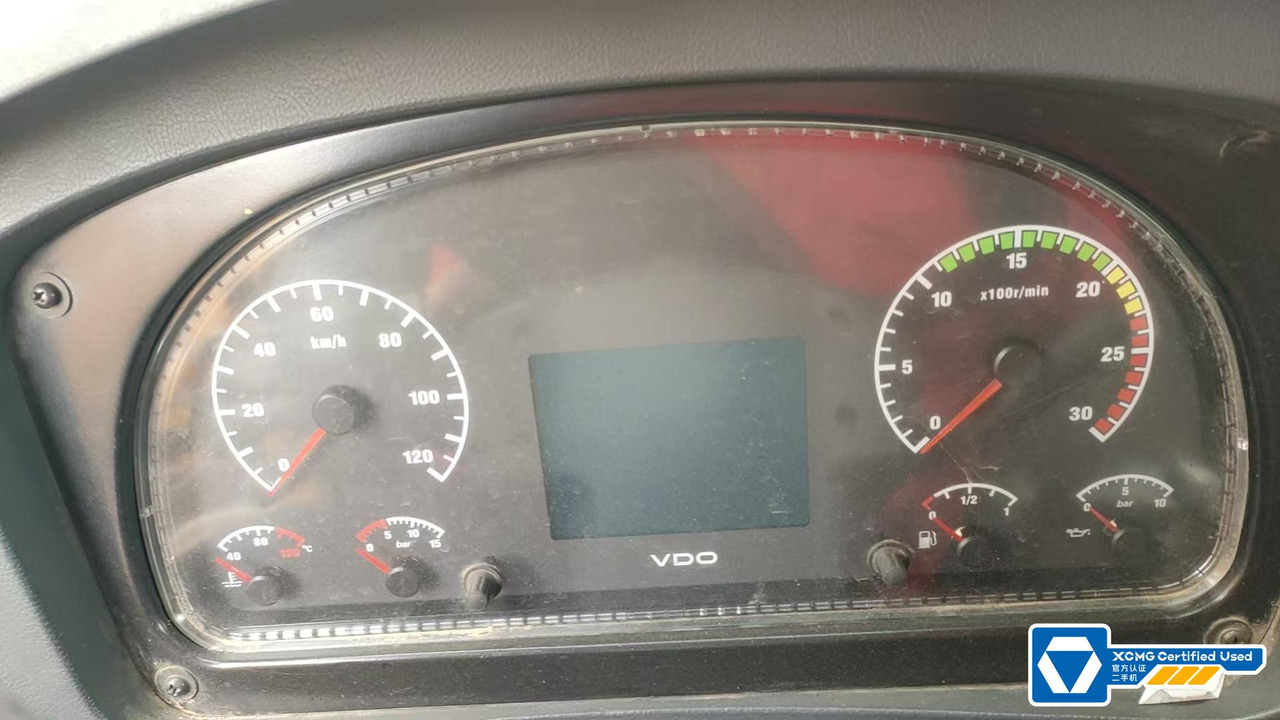 XCMG XCT130 130ton diesel second hand crane truck - Autožeriav: obrázok 2 XCMG XCT130 130ton diesel second hand crane truck - Autožeriav: obrázok 2