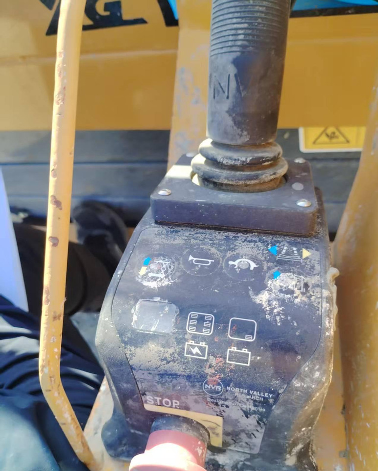 XCMG XG1008HA-Li 10m used Lithium battery scissor aerial work platform - Samohybná plošiny: obrázok 5 XCMG XG1008HA-Li 10m used Lithium battery scissor aerial work platform - Samohybná plošiny: obrázok 5