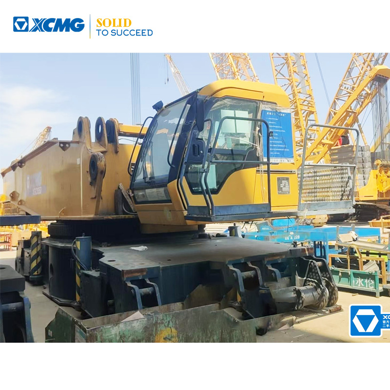 XCMG XGC650 650ton used hydraulic crawler crane for sale - Pásový žeriav: obrázok 1 XCMG XGC650 650ton used hydraulic crawler crane for sale - Pásový žeriav: obrázok 1