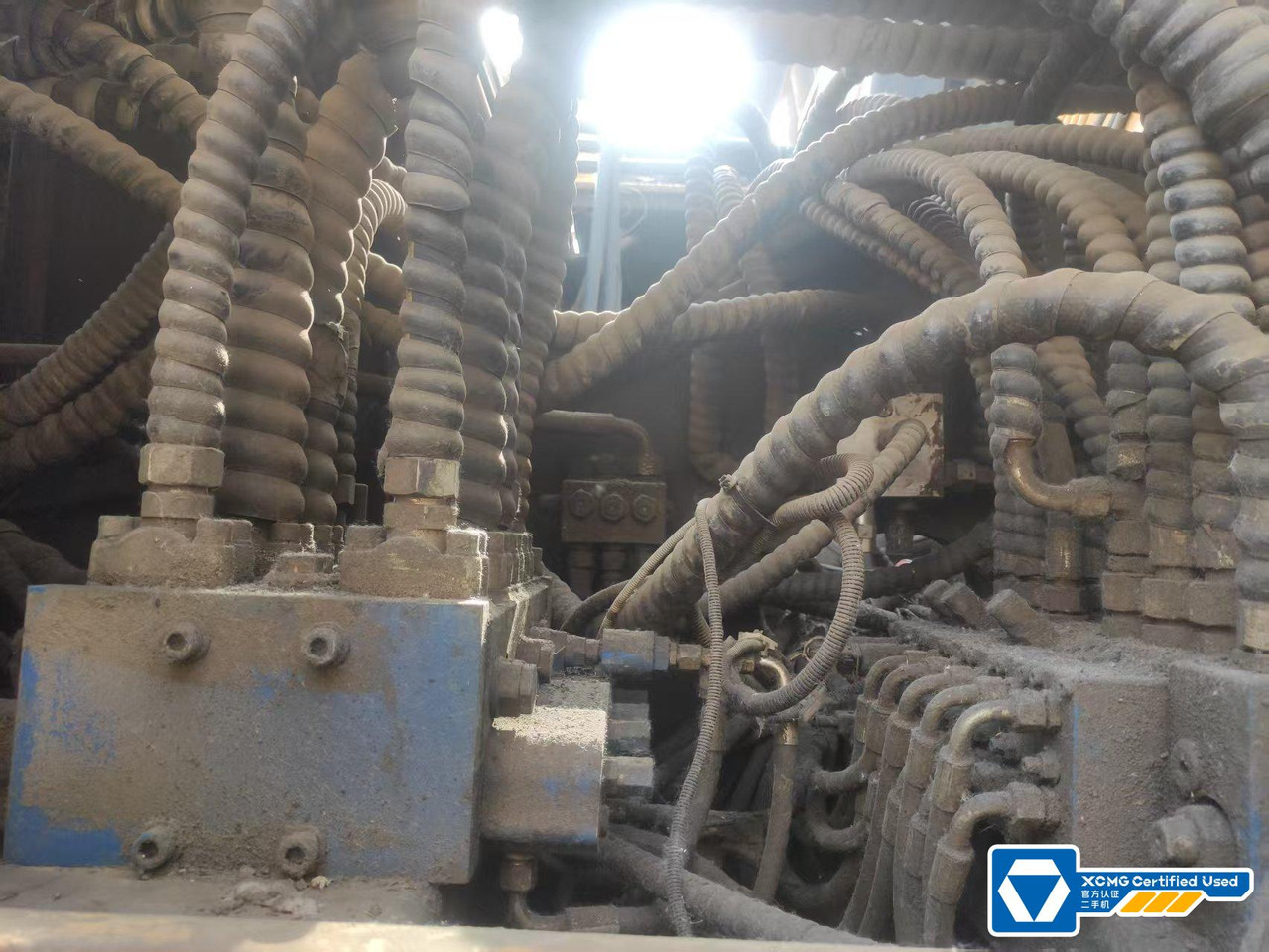 XCMG XR280D used hydraulic rotary drilling rig machine price - Vrtné príslušenstvo: obrázok 2 XCMG XR280D used hydraulic rotary drilling rig machine price - Vrtné príslušenstvo: obrázok 2