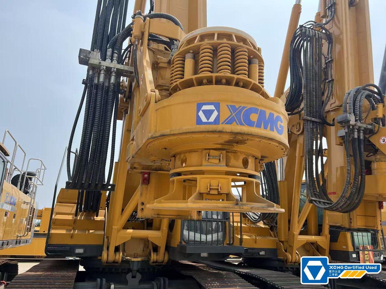 XCMG XR280D used hydraulic rotary drilling rig machine price - Vrtné príslušenstvo: obrázok 4 XCMG XR280D used hydraulic rotary drilling rig machine price - Vrtné príslušenstvo: obrázok 4