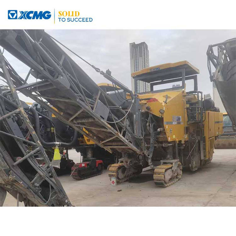 XCMG certified used cold milling planer machine XM200KⅡfor sale - Cestná fréza: obrázok 1 XCMG certified used cold milling planer machine XM200KⅡfor sale - Cestná fréza: obrázok 1