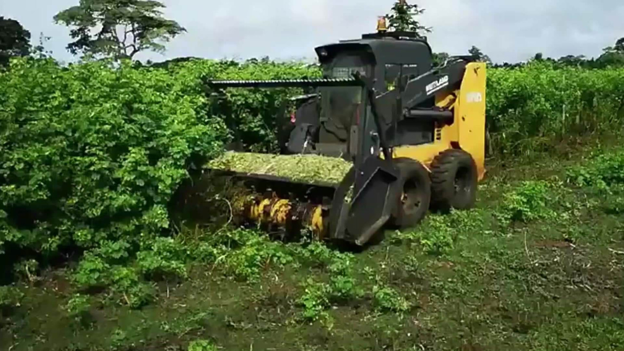 XCMG official X0513 forestry mulcher skid steer attachments mini skid steer with mulcher forestry - Lesná fréza: obrázok 1 XCMG official X0513 forestry mulcher skid steer attachments mini skid steer with mulcher forestry - Lesná fréza: obrázok 1