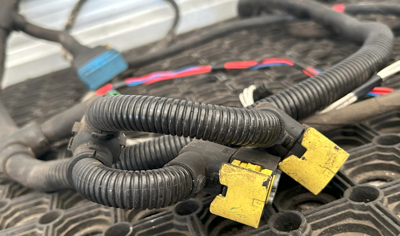 DAF CF EURO 6 CATALYTIC CONVERTER WIRING HARNESS - Výfukový systém: obrázok 5 DAF CF EURO 6 CATALYTIC CONVERTER WIRING HARNESS - Výfukový systém: obrázok 5