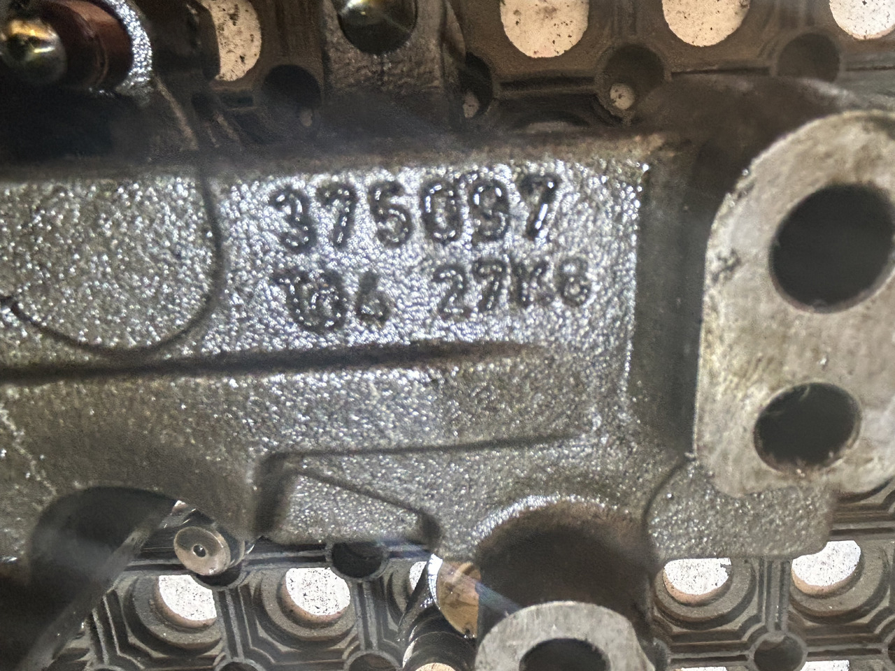 DAF VALVE LEVER ARMS KEYBOARD MX XF 480 - Ventil: obrázok 4 DAF VALVE LEVER ARMS KEYBOARD MX XF 480 - Ventil: obrázok 4