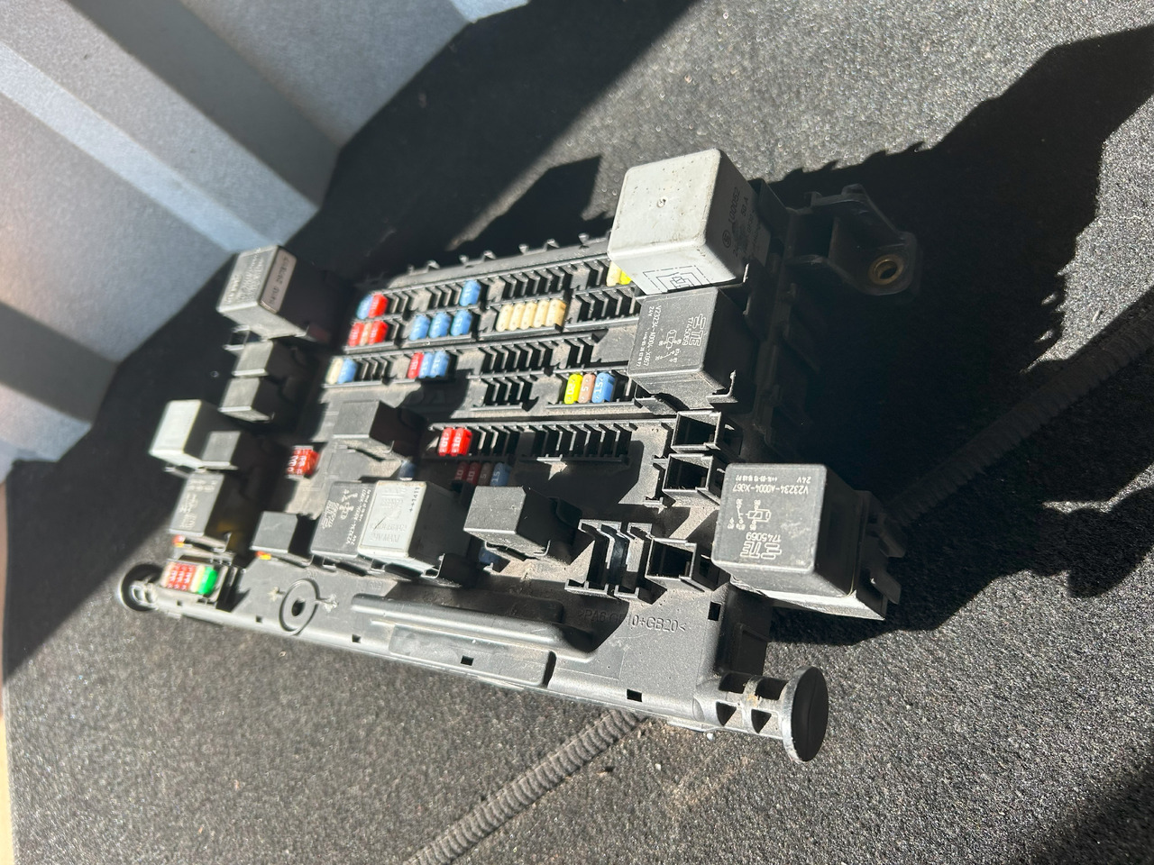 DAF XF 106 FUSE BOX - Poistka: obrázok 4 DAF XF 106 FUSE BOX - Poistka: obrázok 4