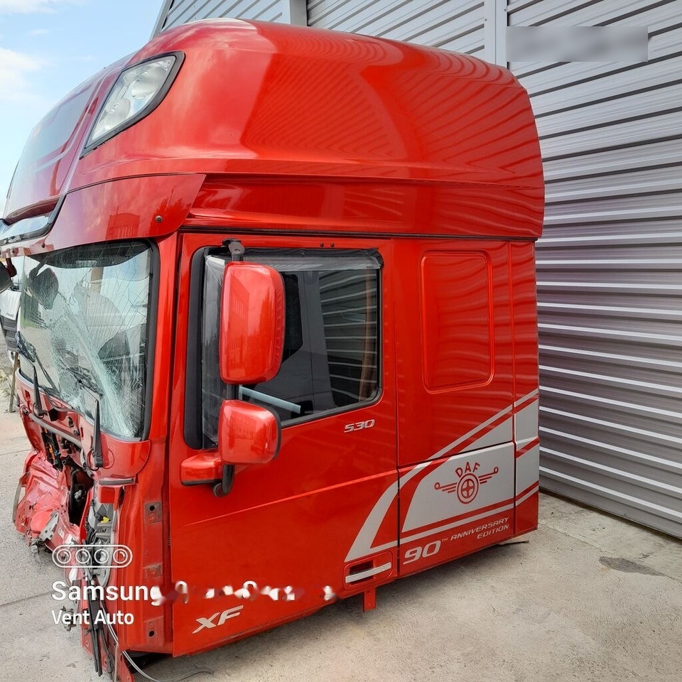 DAF XF 106 SUPER SPACE CAB LIFT FAHRERHAUS CABINE truck - Kabína pre Nákladné auto: obrázok 2 DAF XF 106 SUPER SPACE CAB LIFT FAHRERHAUS CABINE truck - Kabína pre Nákladné auto: obrázok 2