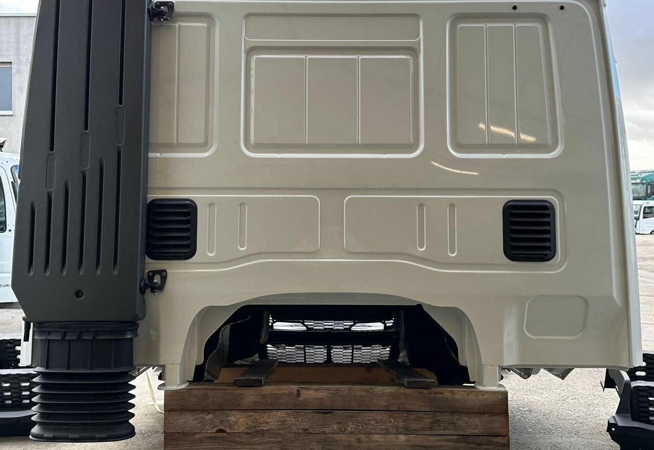 IVECO S-WAY truck - Kabína pre Nákladné auto: obrázok 2 IVECO S-WAY truck - Kabína pre Nákladné auto: obrázok 2