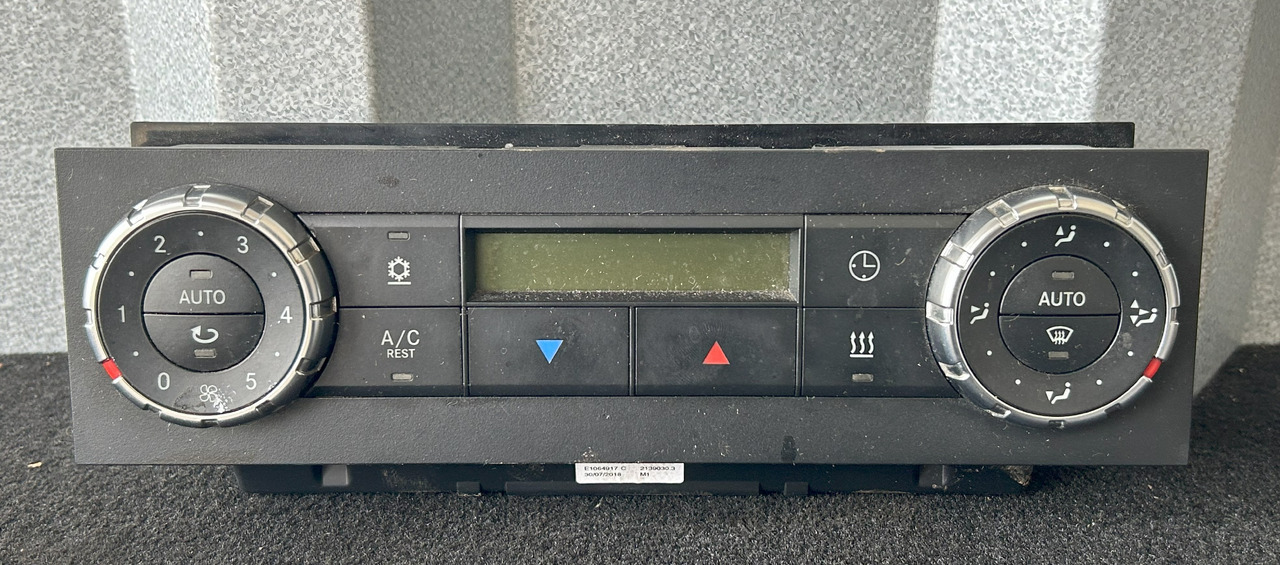 MERCEDES AIR CONDITIONING CONTROL PANEL AROCS MP4 - Časť klimatizácie: obrázok 1 MERCEDES AIR CONDITIONING CONTROL PANEL AROCS MP4 - Časť klimatizácie: obrázok 1