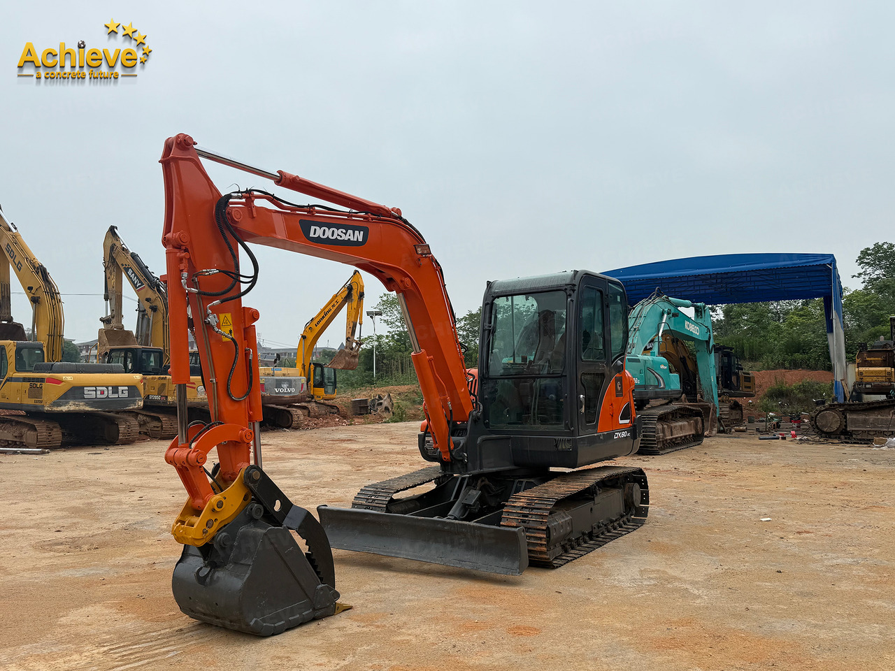 DOOSAN Diwanlun DX60-9 Excavator 38.9(52.1)/2100kW(HP) / rpm D24C 0.23m3 5700kg 4.2+2.8Ton 【ACHIEVE】 TOP CONDITION!!! - Pásové rýpadlo: obrázok 5 DOOSAN Diwanlun DX60-9 Excavator 38.9(52.1)/2100kW(HP) / rpm D24C 0.23m3 5700kg 4.2+2.8Ton 【ACHIEVE】 TOP CONDITION!!! - Pásové rýpadlo: obrázok 5