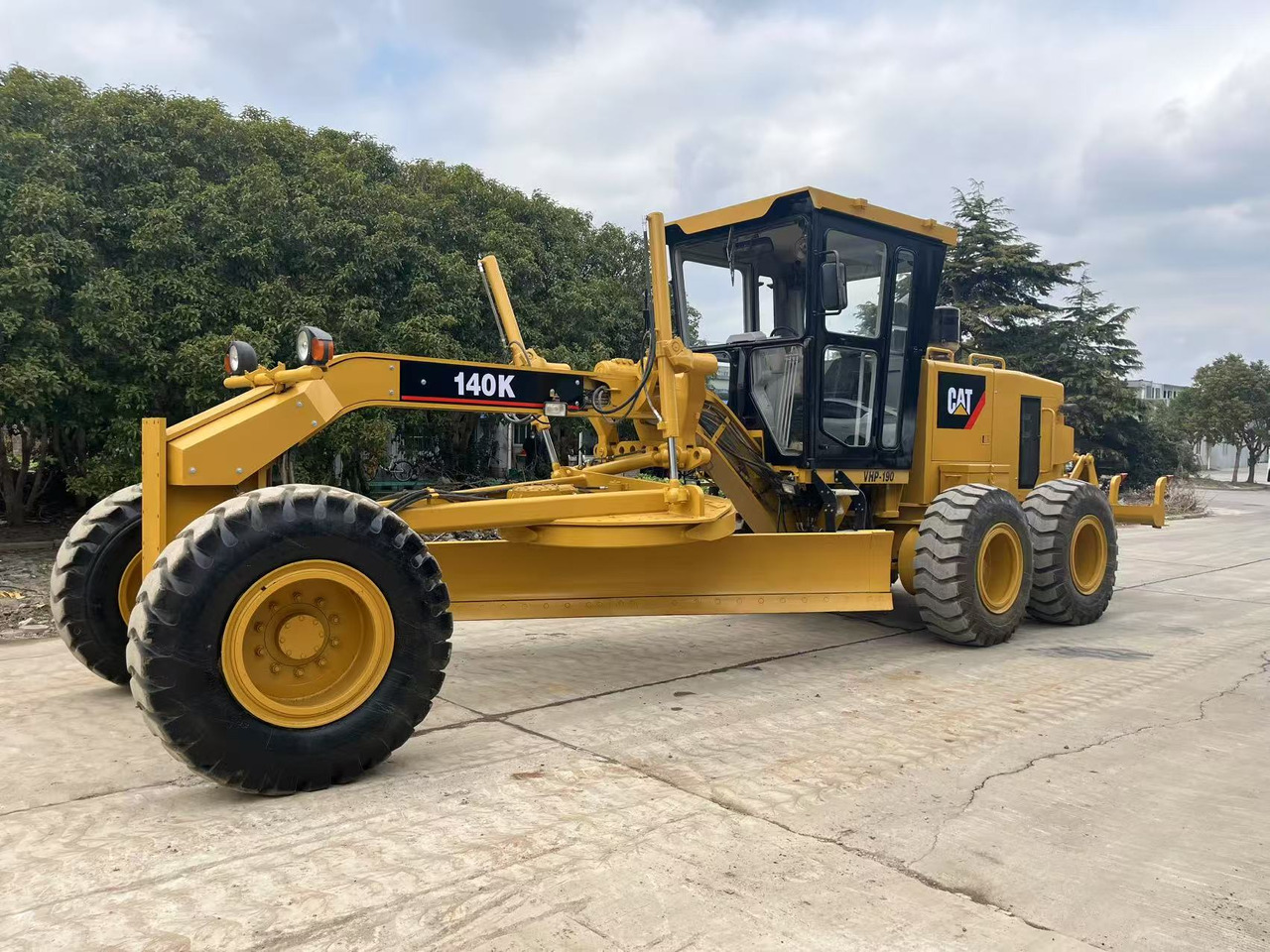 Caterpillar 140K Motor Grader Good Price Used Condition - Zrovnávač: obrázok 2 Caterpillar 140K Motor Grader Good Price Used Condition - Zrovnávač: obrázok 2