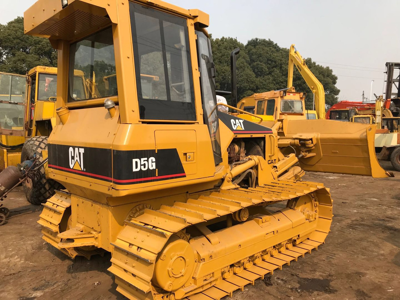 Caterpillar D5G, D5K Bulldozer Excellent Condition CAT Bulldozer - Buldozér: obrázok 1 Caterpillar D5G, D5K Bulldozer Excellent Condition CAT Bulldozer - Buldozér: obrázok 1