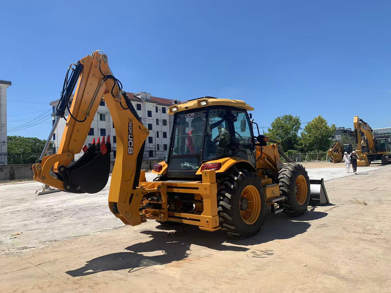 JCB Backhoe Loader 4CX, 4DX Good Price on Sale - Rýpadlo-nakladač: obrázok 4 JCB Backhoe Loader 4CX, 4DX Good Price on Sale - Rýpadlo-nakladač: obrázok 4