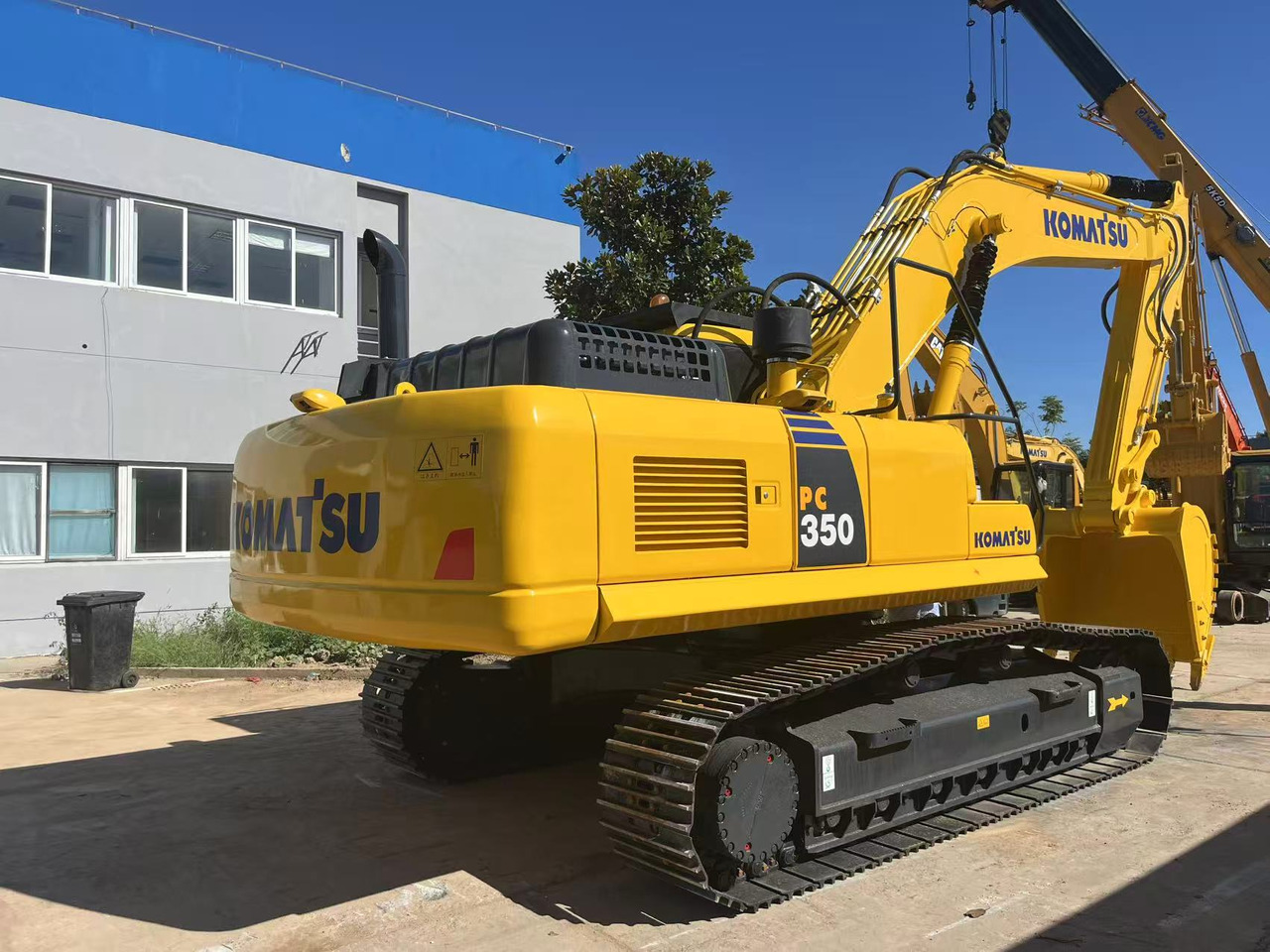 Komatsu PC350 Secondhand Big Excavator 35 ton Capacity - Pásové rýpadlo: obrázok 2 Komatsu PC350 Secondhand Big Excavator 35 ton Capacity - Pásové rýpadlo: obrázok 2