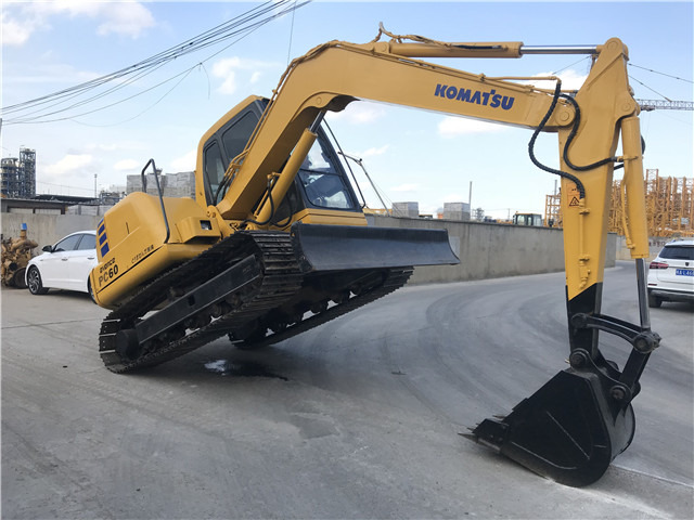 Komatsu PC60 Excavator 6 ton Small Digger Made in Japan - Pásové rýpadlo: obrázok 2 Komatsu PC60 Excavator 6 ton Small Digger Made in Japan - Pásové rýpadlo: obrázok 2