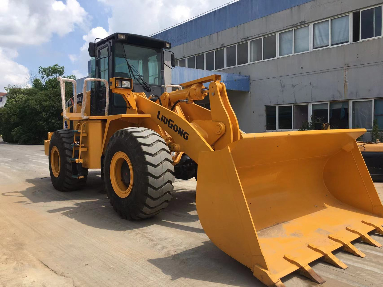 LIUGONG CLG856 Wheel Loader Secondhand Condition 5 ton Loader - Kolesový nakladač: obrázok 4 LIUGONG CLG856 Wheel Loader Secondhand Condition 5 ton Loader - Kolesový nakladač: obrázok 4