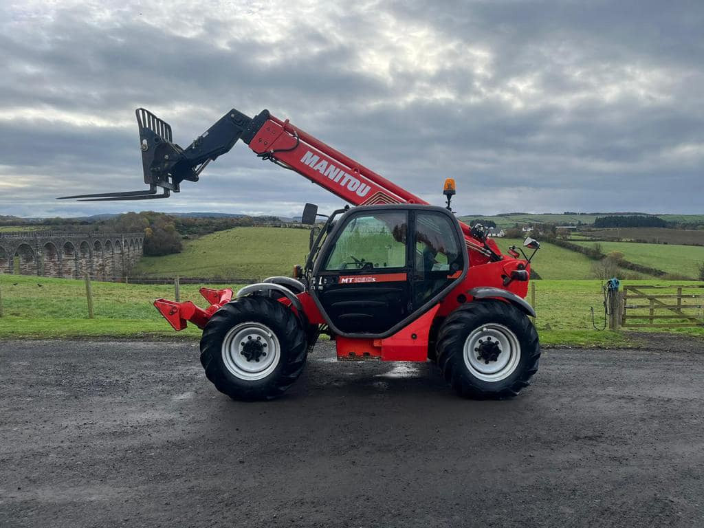 MANITOU Secondhand Telehandler MT-X1030 - Teleskopický nakladač: obrázok 2 MANITOU Secondhand Telehandler MT-X1030 - Teleskopický nakladač: obrázok 2