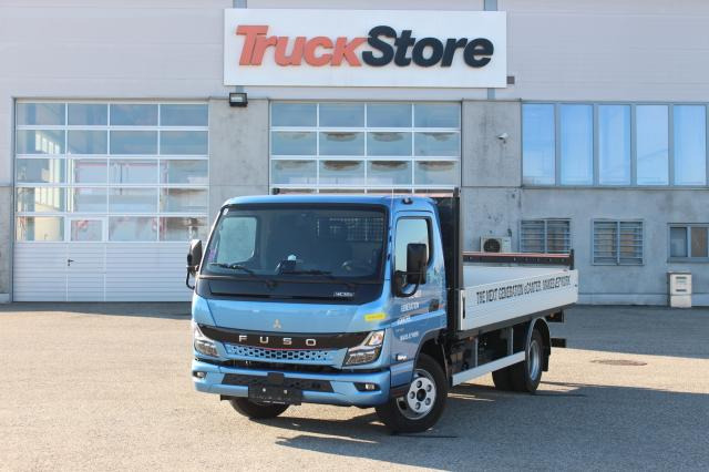 FUSO Canter 4C15E M - BATT. - Dodávka valník: obrázok 1 FUSO Canter 4C15E M - BATT. - Dodávka valník: obrázok 1