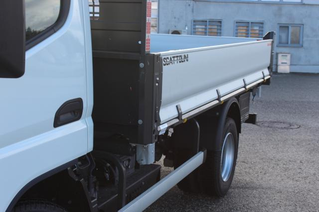 FUSO eCanter 4S15E - Dodávka sklápač: obrázok 3 FUSO eCanter 4S15E - Dodávka sklápač: obrázok 3