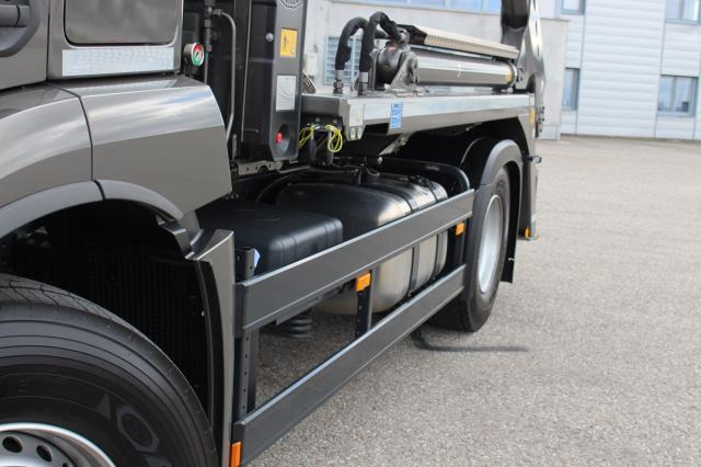 Mercedes-Benz Antos 1840L ABSETZER - Ramenový nosič kontajnerov: obrázok 4 Mercedes-Benz Antos 1840L ABSETZER - Ramenový nosič kontajnerov: obrázok 4
