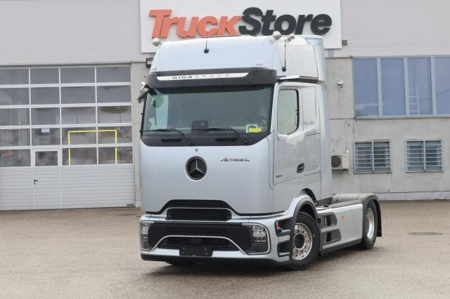 Mercedes-Benz Actros 1853 LS NEUFAHRZEUG - Ťahač: obrázok 1 Mercedes-Benz Actros 1853 LS NEUFAHRZEUG - Ťahač: obrázok 1