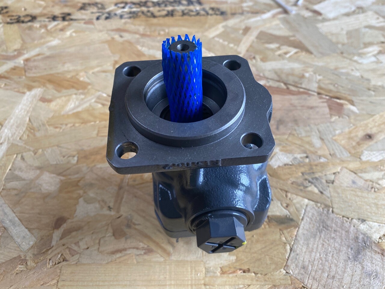 O&K Terex RH120 RH340 Lube oil pump 6000121 1461638 534-2058 - Náhradný diel pre Nákladné auto: obrázok 3 O&K Terex RH120 RH340 Lube oil pump 6000121 1461638 534-2058 - Náhradný diel pre Nákladné auto: obrázok 3