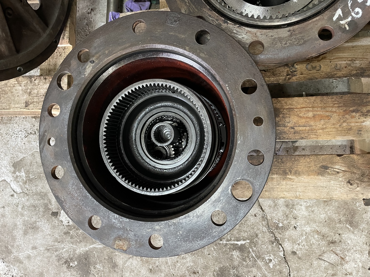 ZF zwolnica MS-E3050 - Náprava a diely pre Rýpadlo: obrázok 2 ZF zwolnica MS-E3050 - Náprava a diely pre Rýpadlo: obrázok 2