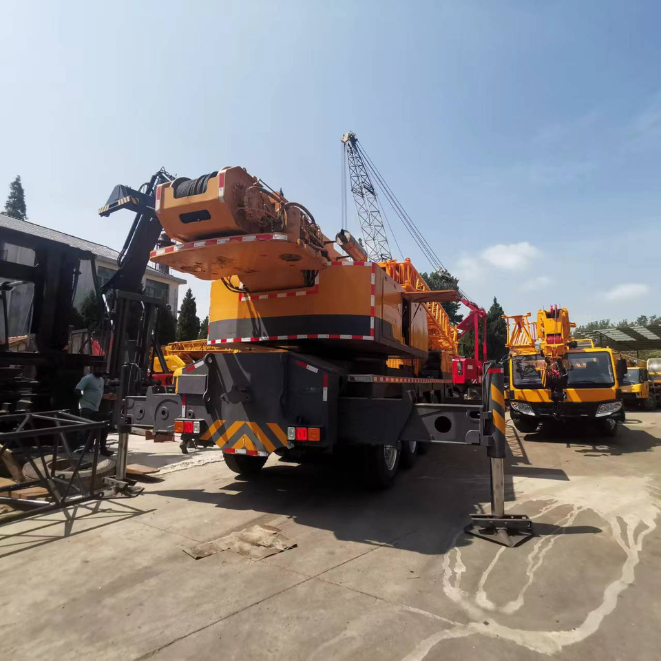 XCMG QY100K - Autožeriav: obrázok 2 XCMG QY100K - Autožeriav: obrázok 2