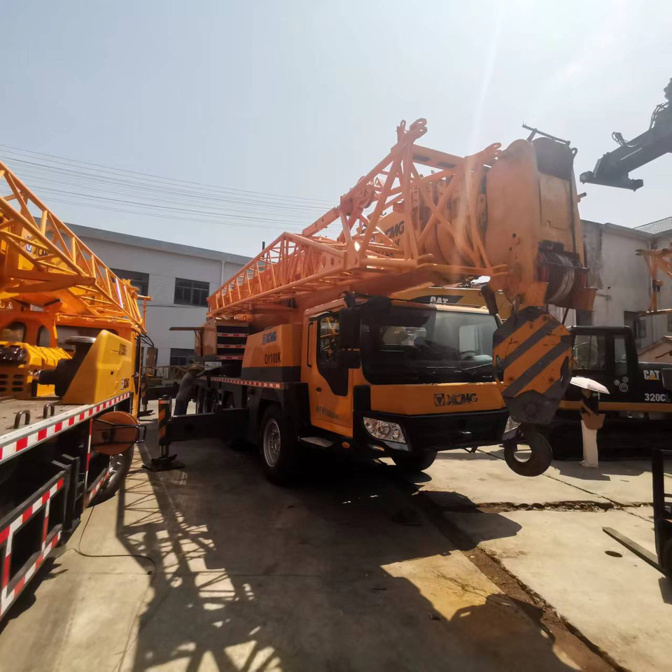 XCMG QY100K - Autožeriav: obrázok 4 XCMG QY100K - Autožeriav: obrázok 4