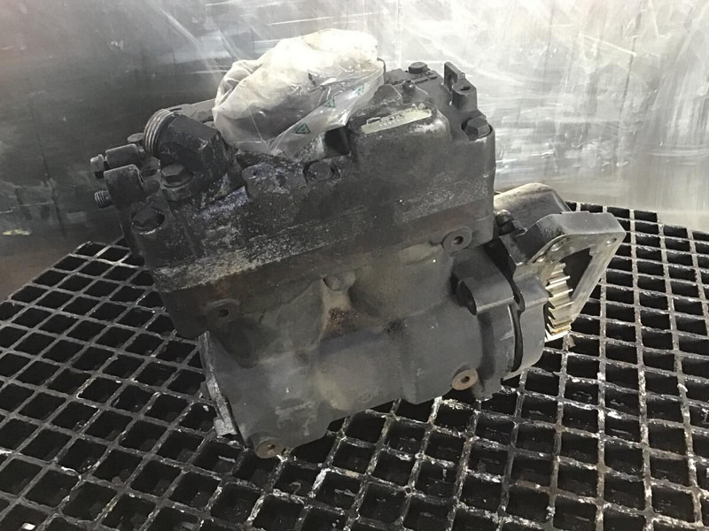 Liebherr Air Compressor - Motor a diely: obrázok 3 Liebherr Air Compressor - Motor a diely: obrázok 3