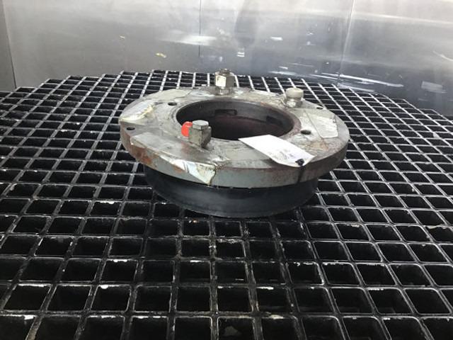 Liebherr Brake Housing - Diely bŕzd: obrázok 2 Liebherr Brake Housing - Diely bŕzd: obrázok 2