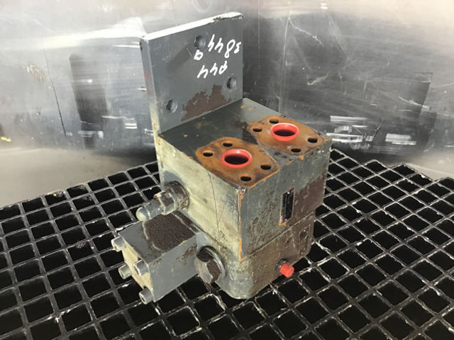 Liebherr Brake Valve - Ventil: obrázok 1 Liebherr Brake Valve - Ventil: obrázok 1
