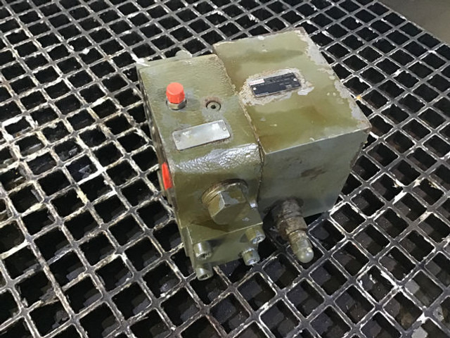 Liebherr Brake Valve - Ventil: obrázok 1 Liebherr Brake Valve - Ventil: obrázok 1