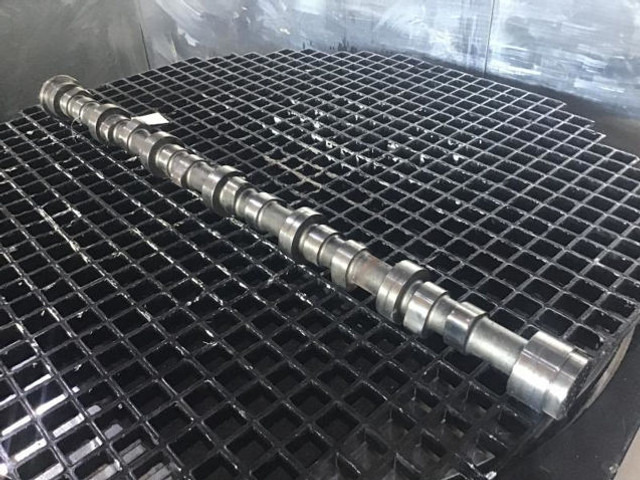 Liebherr Camshaft - Vačkový hriadeľ: obrázok 2 Liebherr Camshaft - Vačkový hriadeľ: obrázok 2