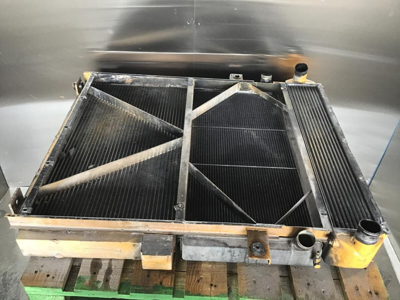 Liebherr Combined Radiator - Chladič: obrázok 2 Liebherr Combined Radiator - Chladič: obrázok 2