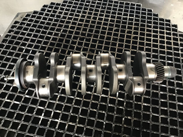 Liebherr Crankshaft - Kľukový hriadeľ: obrázok 2 Liebherr Crankshaft - Kľukový hriadeľ: obrázok 2