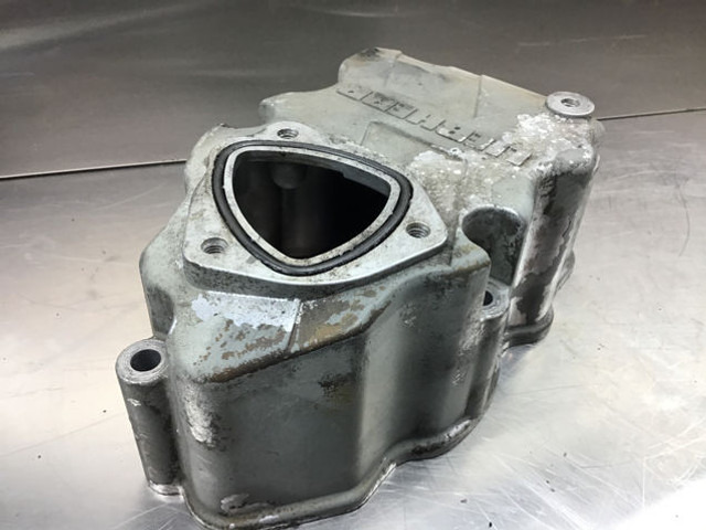 Liebherr Cylinderhead Cover - Blok valcov: obrázok 5 Liebherr Cylinderhead Cover - Blok valcov: obrázok 5