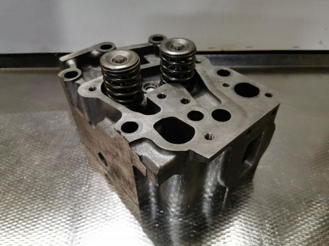 Liebherr Cylinderhead - Blok valcov: obrázok 2 Liebherr Cylinderhead - Blok valcov: obrázok 2