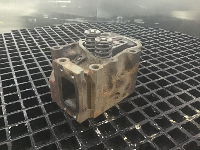 Liebherr Cylinderhead - Blok valcov: obrázok 1 Liebherr Cylinderhead - Blok valcov: obrázok 1