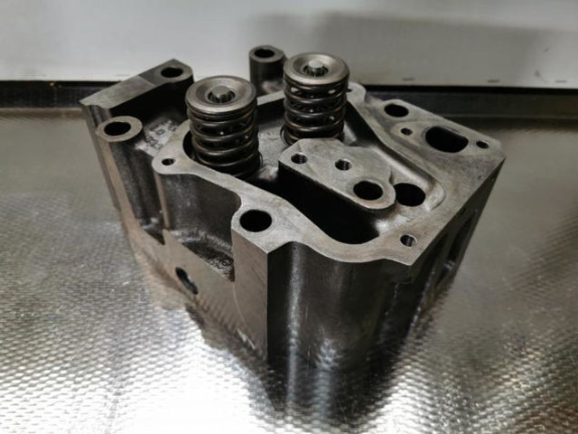 Liebherr Cylinderhead Rebuild - Blok valcov: obrázok 2 Liebherr Cylinderhead Rebuild - Blok valcov: obrázok 2