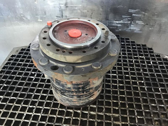 Liebherr Final Drive - Odpruženie: obrázok 2 Liebherr Final Drive - Odpruženie: obrázok 2