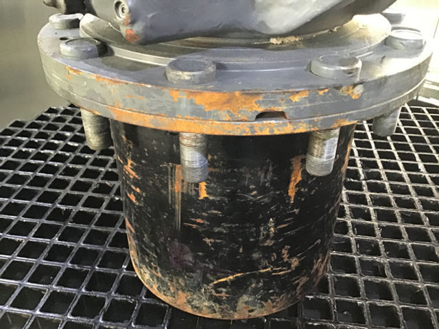 Liebherr Final Drive - Odpruženie: obrázok 1 Liebherr Final Drive - Odpruženie: obrázok 1