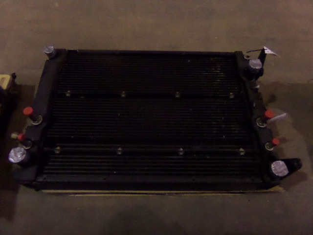 Liebherr Fuelcooler - Chladič: obrázok 1 Liebherr Fuelcooler - Chladič: obrázok 1