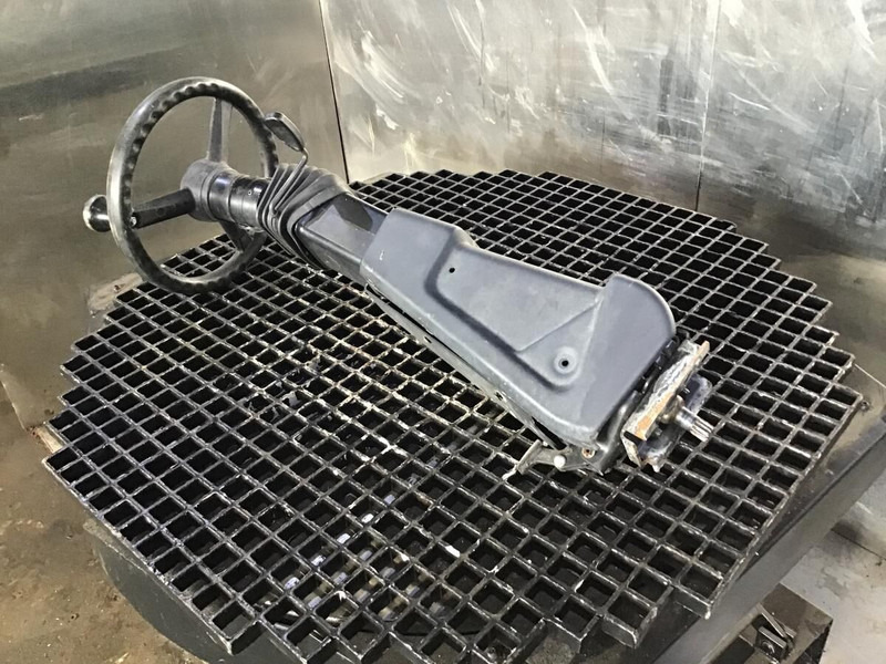 Liebherr - Stĺpik riadenia: obrázok 1 Liebherr - Stĺpik riadenia: obrázok 1