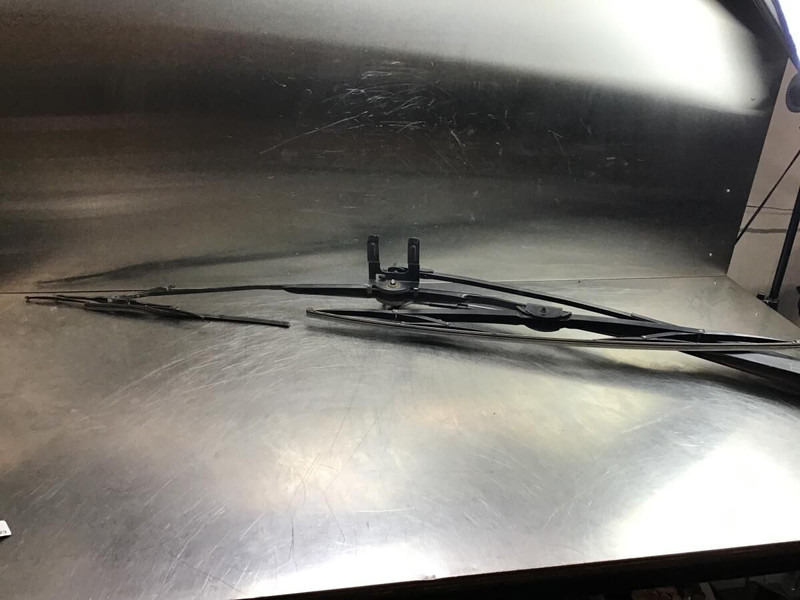 Liebherr - Stierač: obrázok 2 Liebherr - Stierač: obrázok 2