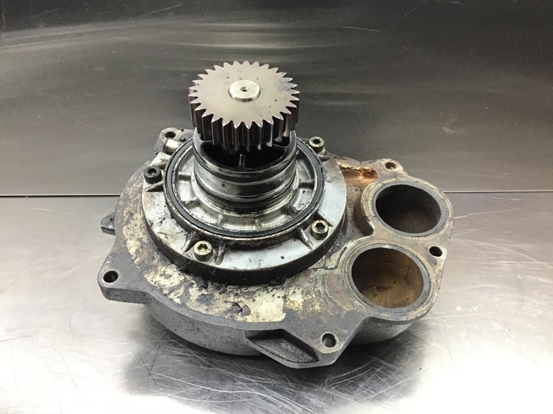 Liebherr - Vodná pumpa: obrázok 1 Liebherr - Vodná pumpa: obrázok 1